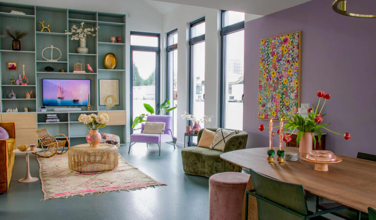 This Gorgeous Modern Amsterdam Houseboat Has the Perfect Spring Palette