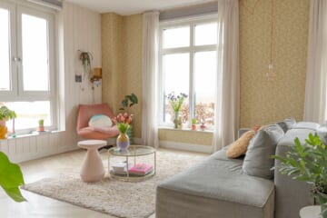 This Pretty Dutch Home Has Over Seven Different Wallpaper Patterns Inside